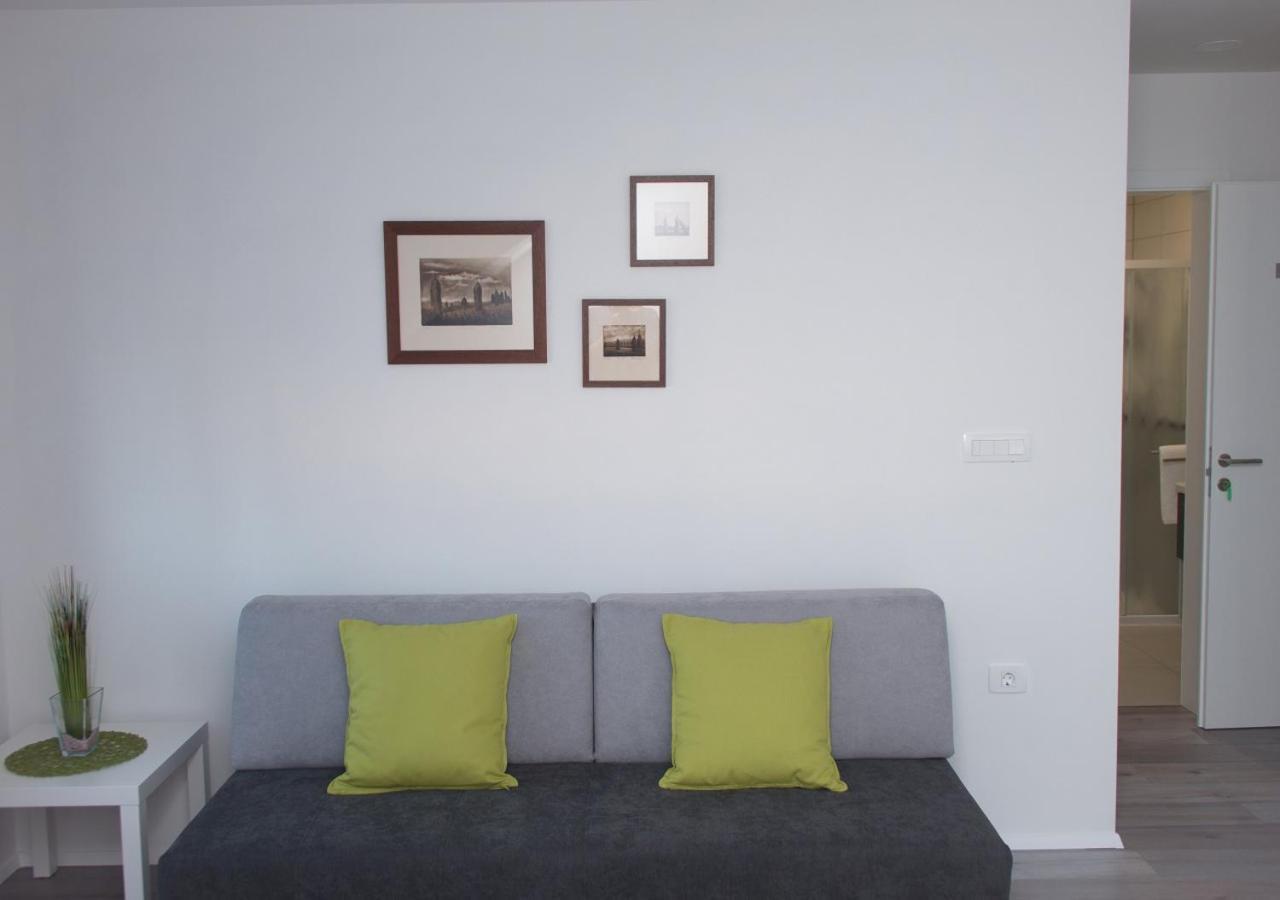 Apartmaji Anita Begunje pri Cerknici Экстерьер фото